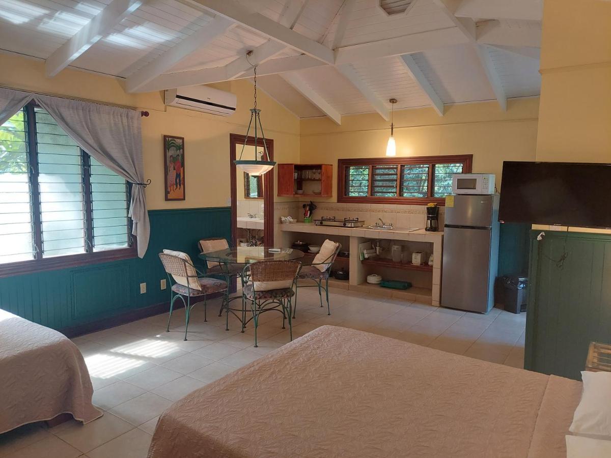 Playa Negra Guesthouse 까위따 외부 사진