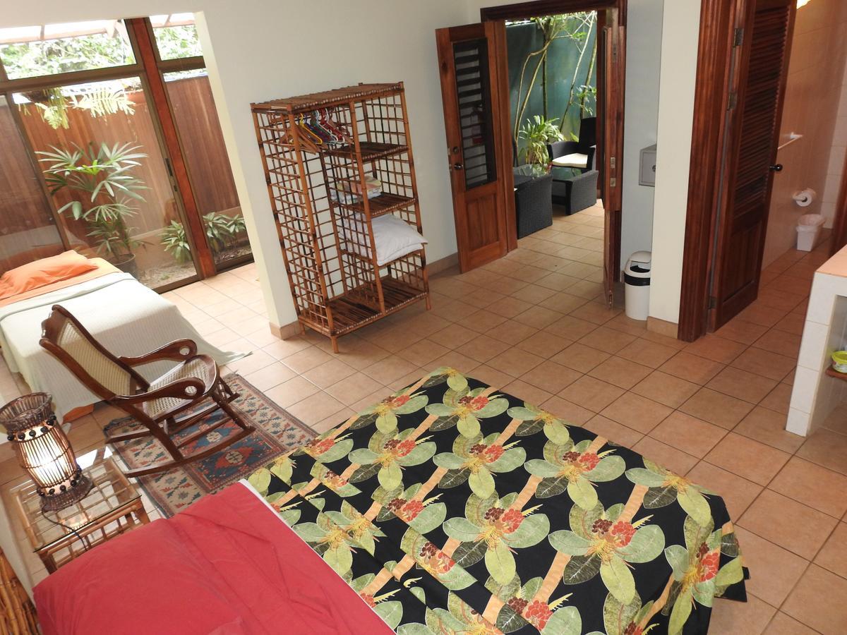 Playa Negra Guesthouse 까위따 외부 사진